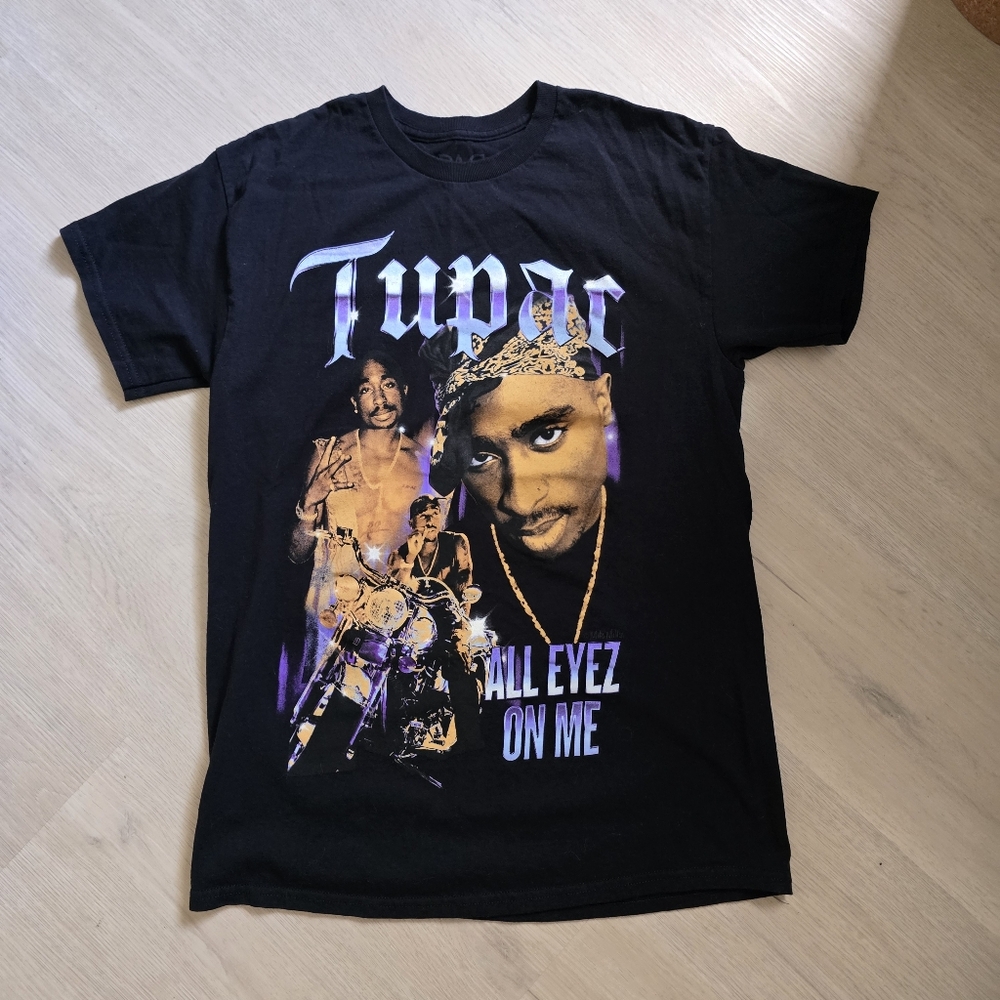 Tupac All Eyez On Me T-Shirt Medium 2Pac Graphic Front Purple Motorcycle SZ M